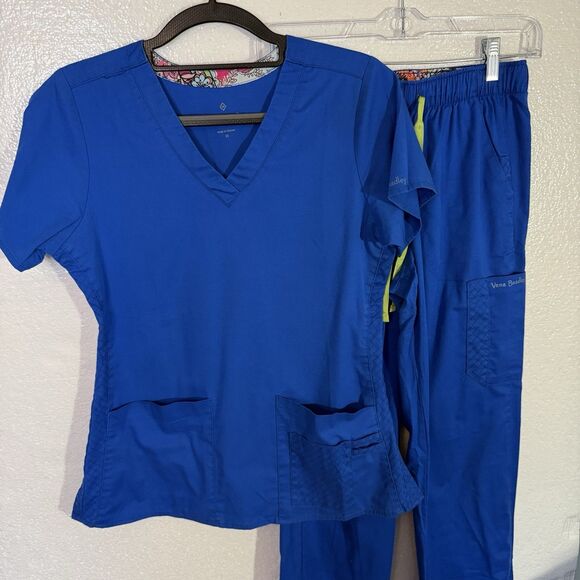 Vera Bradley XS Women's Medical Scrub Set Top/Pants Royal Blue Size Extra Small - Picture 3 of 16